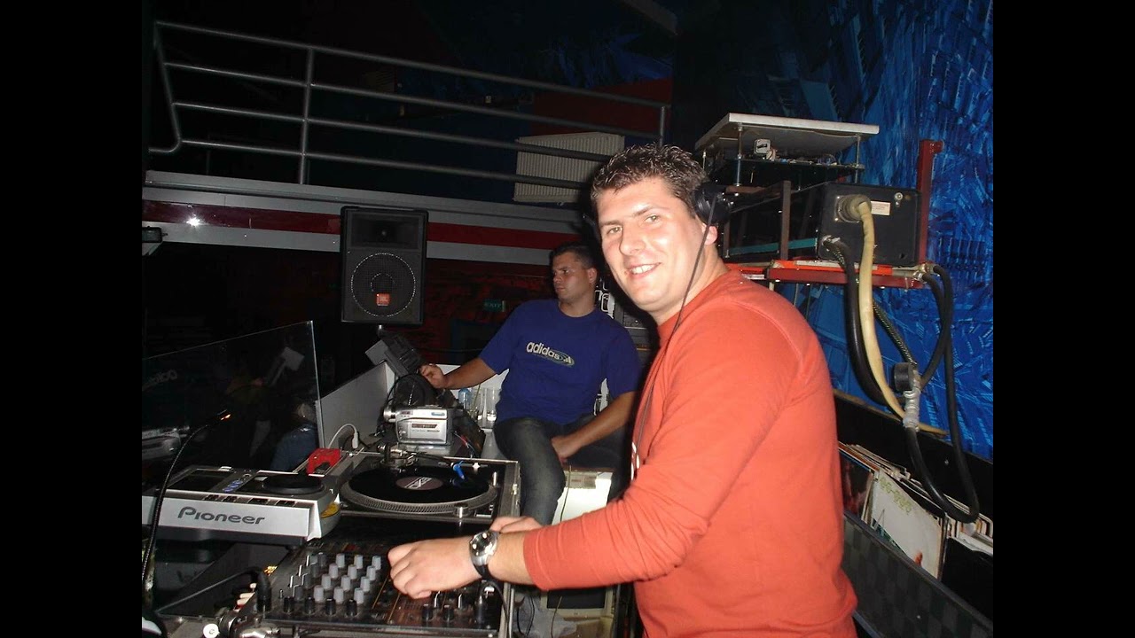 Easter techno live by PEETBOY in HIGHLANDER