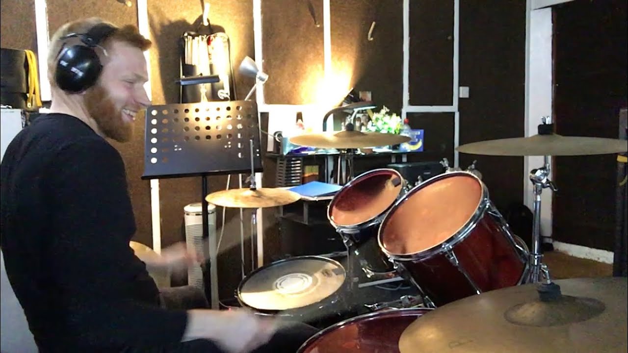 Что такое парадидл на барабанах?