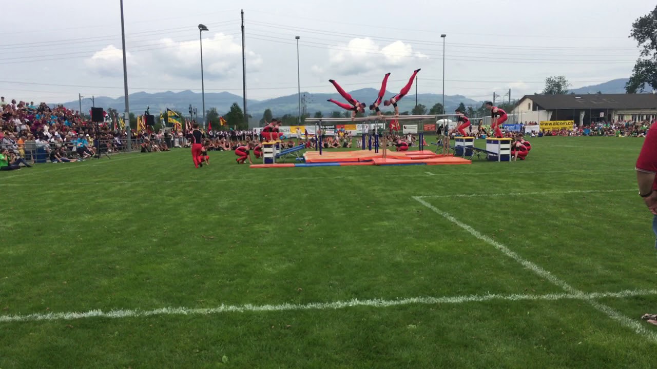 Barren Showturnen am Schwyzer KTF 2018