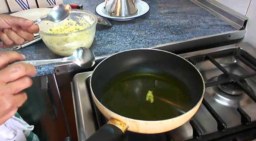 Bunyols de bacallà