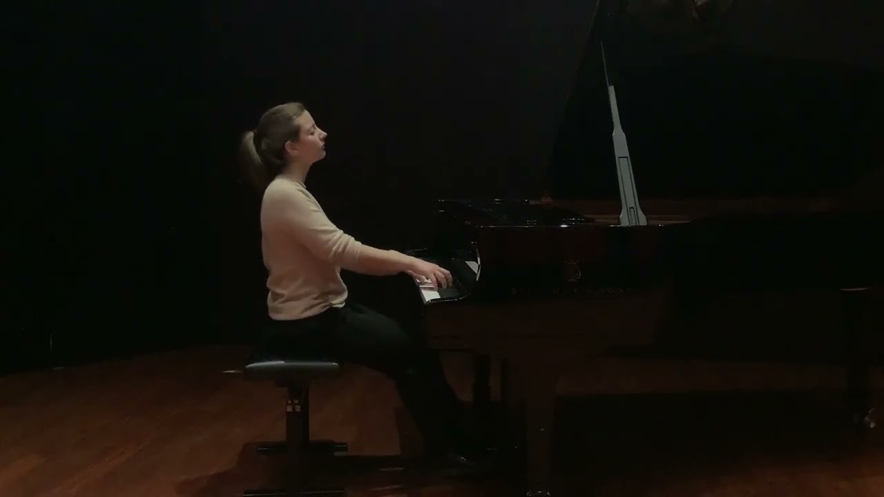 LISZT: Tarantella, Années de pélégrinage II (Venezia e Napoli) - Chiara Nava Mambretti