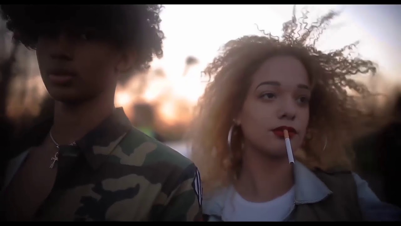 Luv Resval - Pull Up (Clip Officiel)