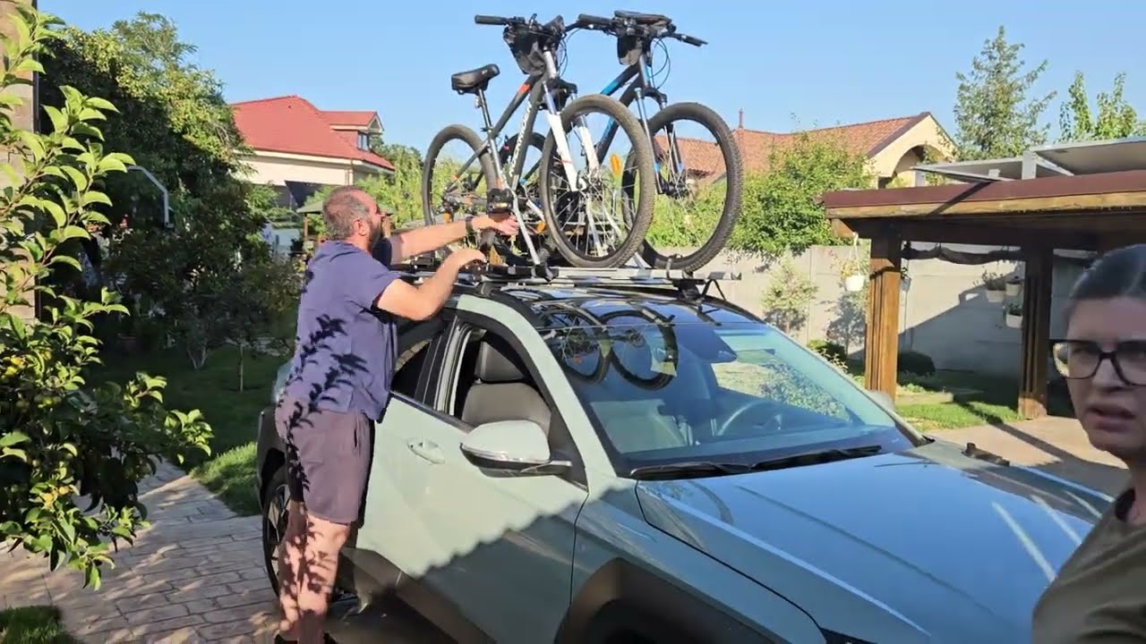 Can four bikes fit on top of a Hyundai Kona 2025?