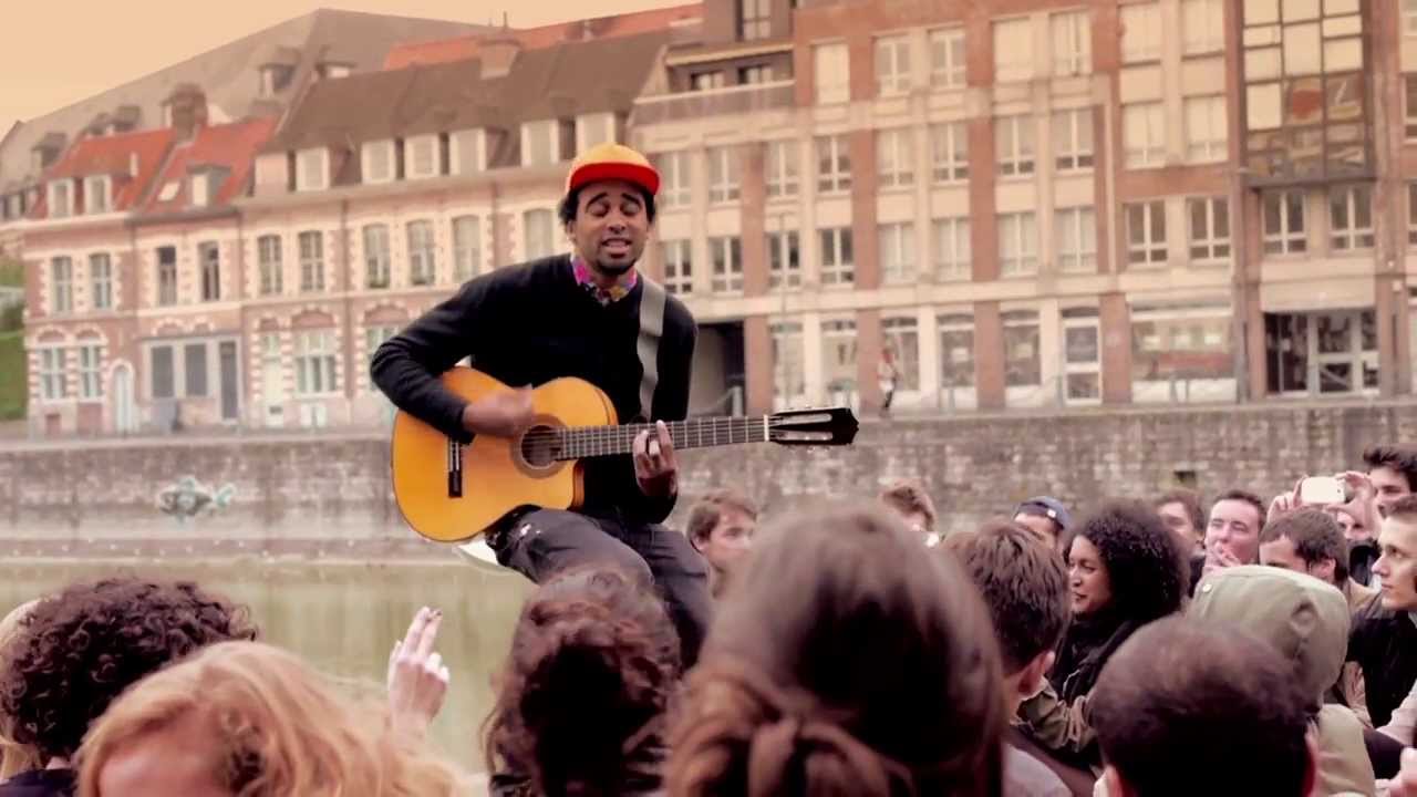 Patrice - Sunrise acoustic session #2 - Boxes (Lille)