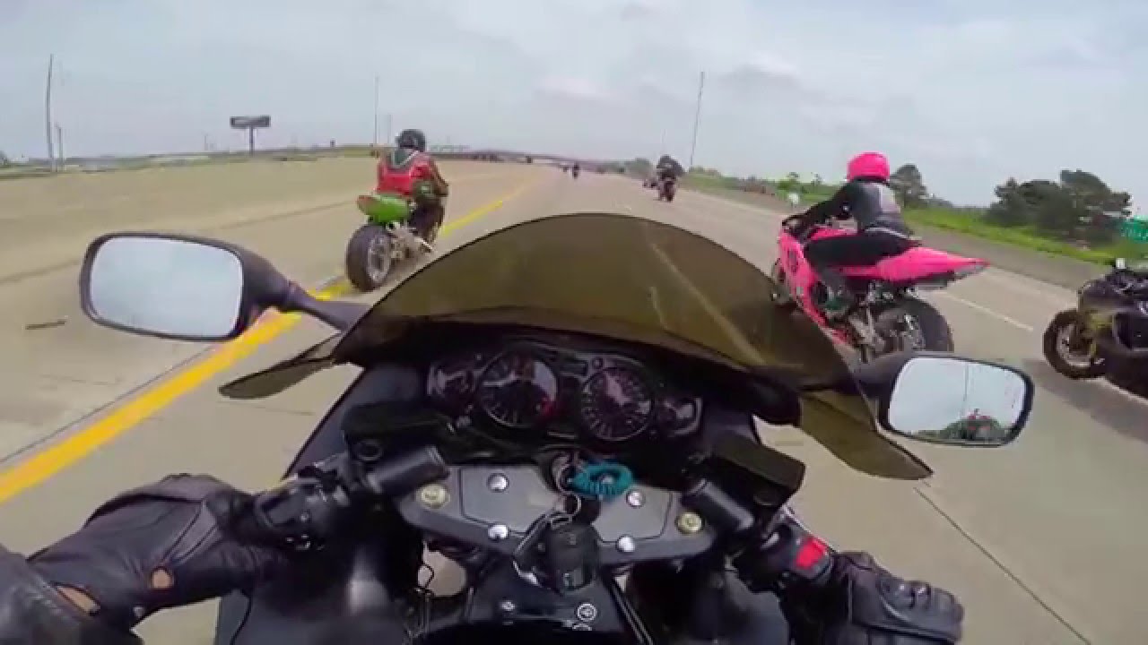 HAYABUSA and 100+ SPORTBIKES Racing on the FREEWAY