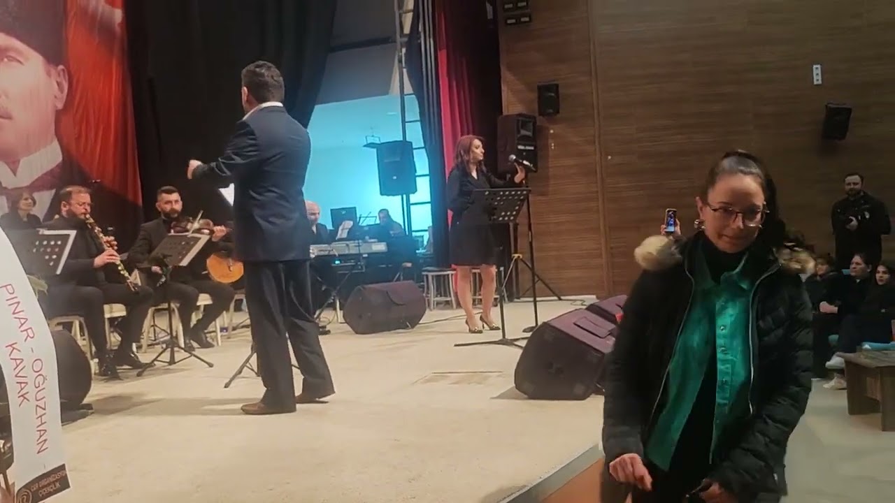ÇAN BELEDİYESİ RAMAZAN ETKİNLİKLERİ. ÇAN MUSİKİ DERNEĞİ   BİR SOLİST SÖYLÜYOR