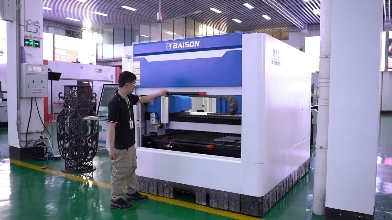 1300*1300MM 풀커버 싱글 테이블 금속판 레이져 컷팅기입니다 --- FHBS LASER