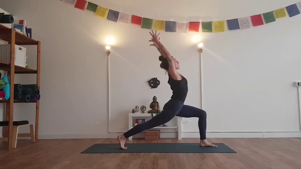 POWER YOGA CLASS livello intermedio/avanzato