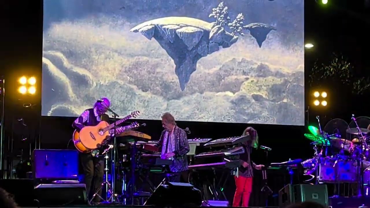 Yes Roundabout Live Viejas Casino Alpine California 