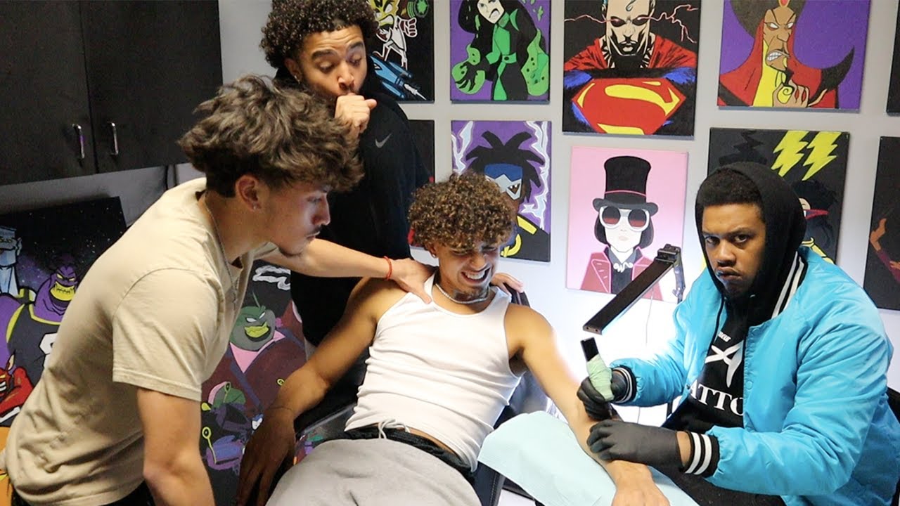 How Hoopers Be When They Get Their First Tattoo...