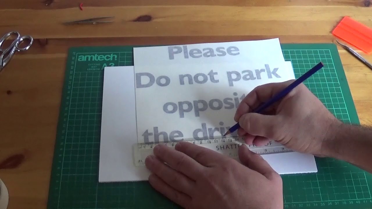Making Custom Cut Vinyl Signs   SImple Guide For Begineers