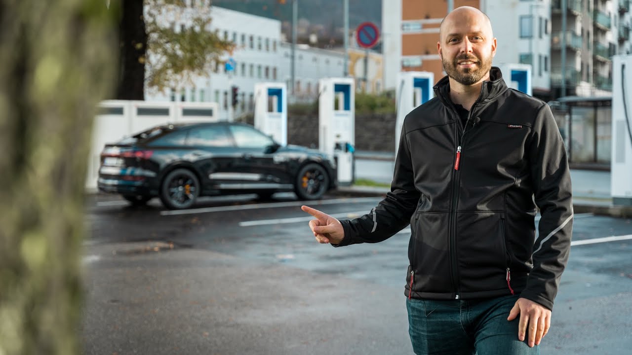 Audi e-tron: Lading