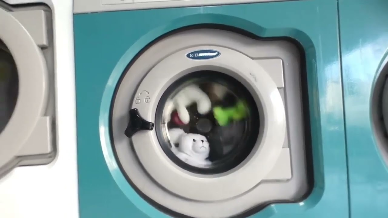 Lave linge electrolux W365H et sèche linge electrolux double tambour T4300s