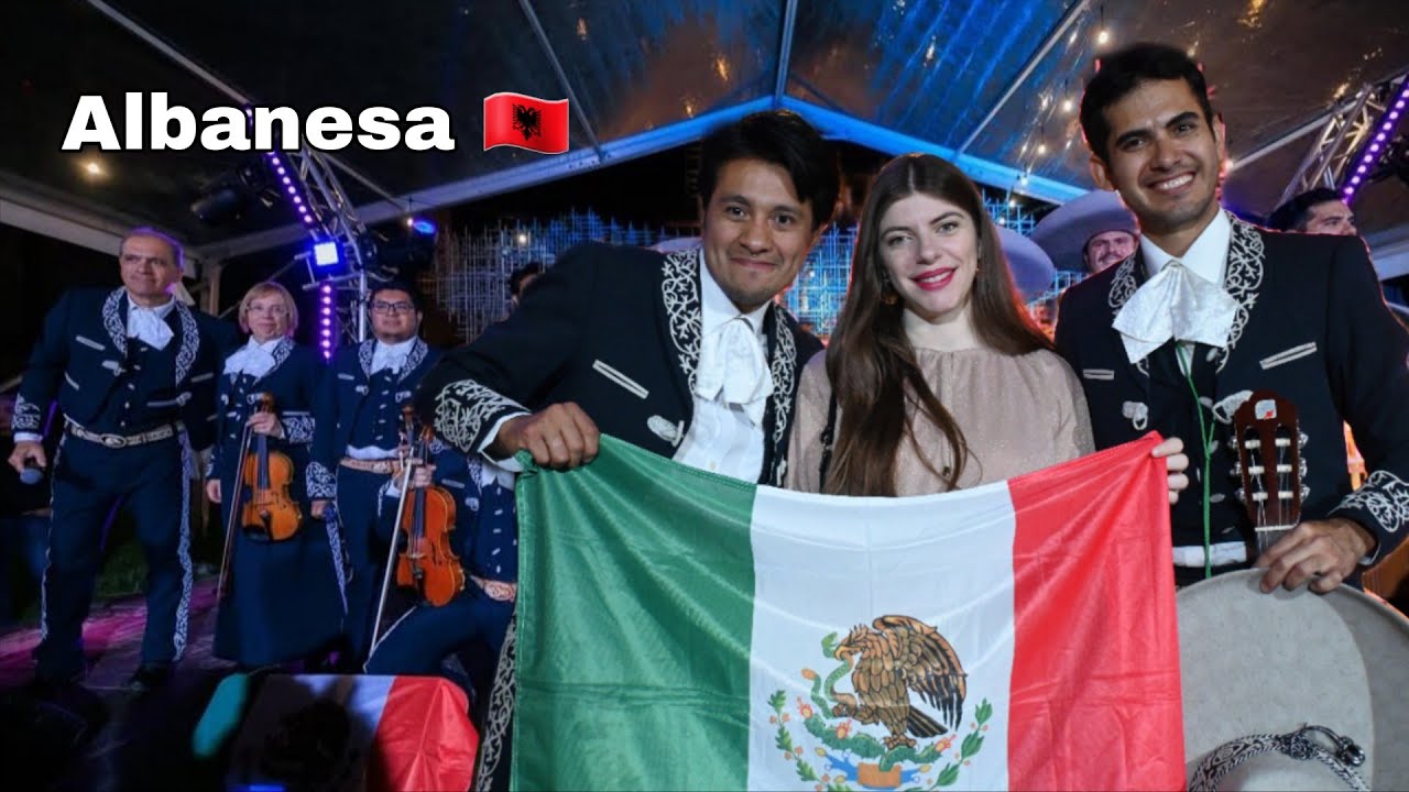 ESCUCHO MARIACHIS EN VIVO POR PRIMERA VEZ |Enloquecen mis compatriotas con los Mariachis