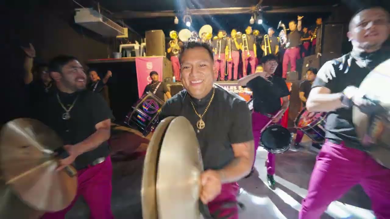 Ensayo con banda junto a la Banda PENDEKS BAND Los Originales desde Oruro Bolivia