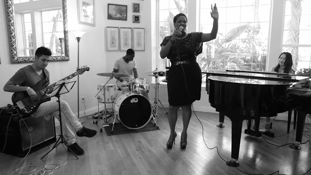 The Crusaders - Street Life (Estella Yun Trio Cover) Ft. Toscha Comeaux