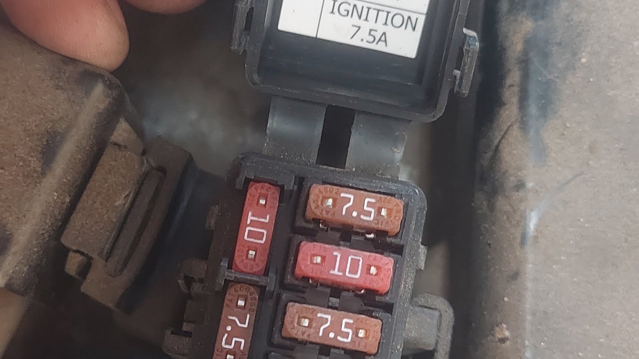 Caixa de fusíveis da Crosser 150