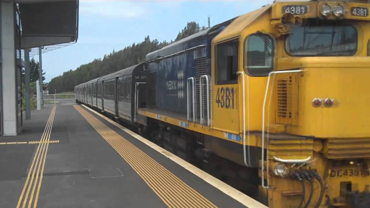 Trains around Auckland
