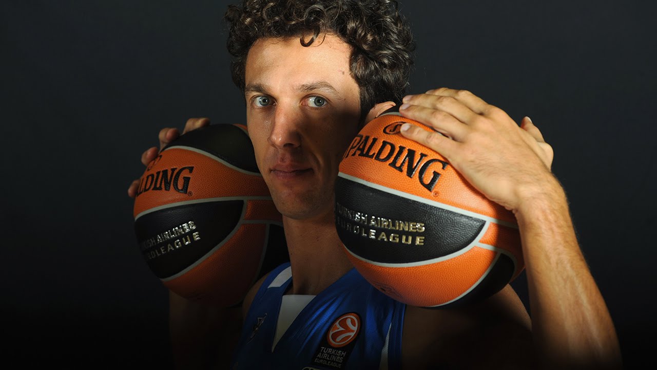 Steal of the Night: Giacomo Devecchi, Dinamo Banco di Sardegna Sassari