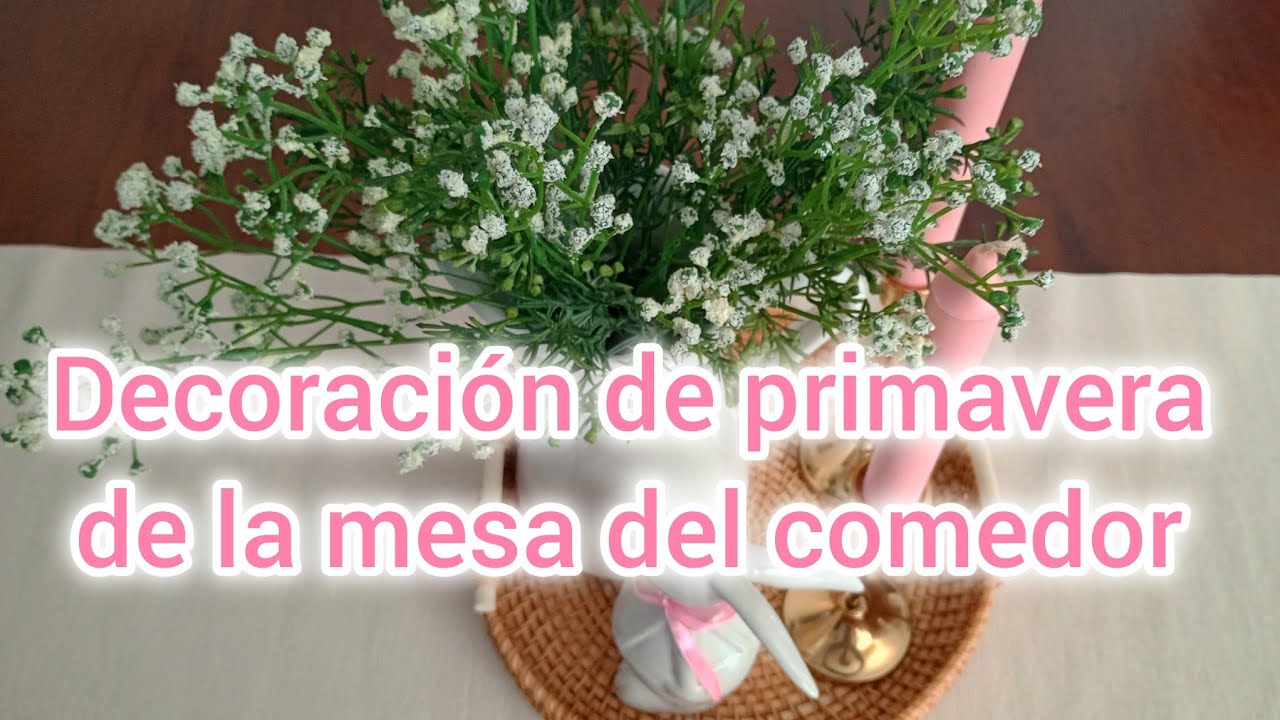 Decoracion de primavera de la mesa del comedor