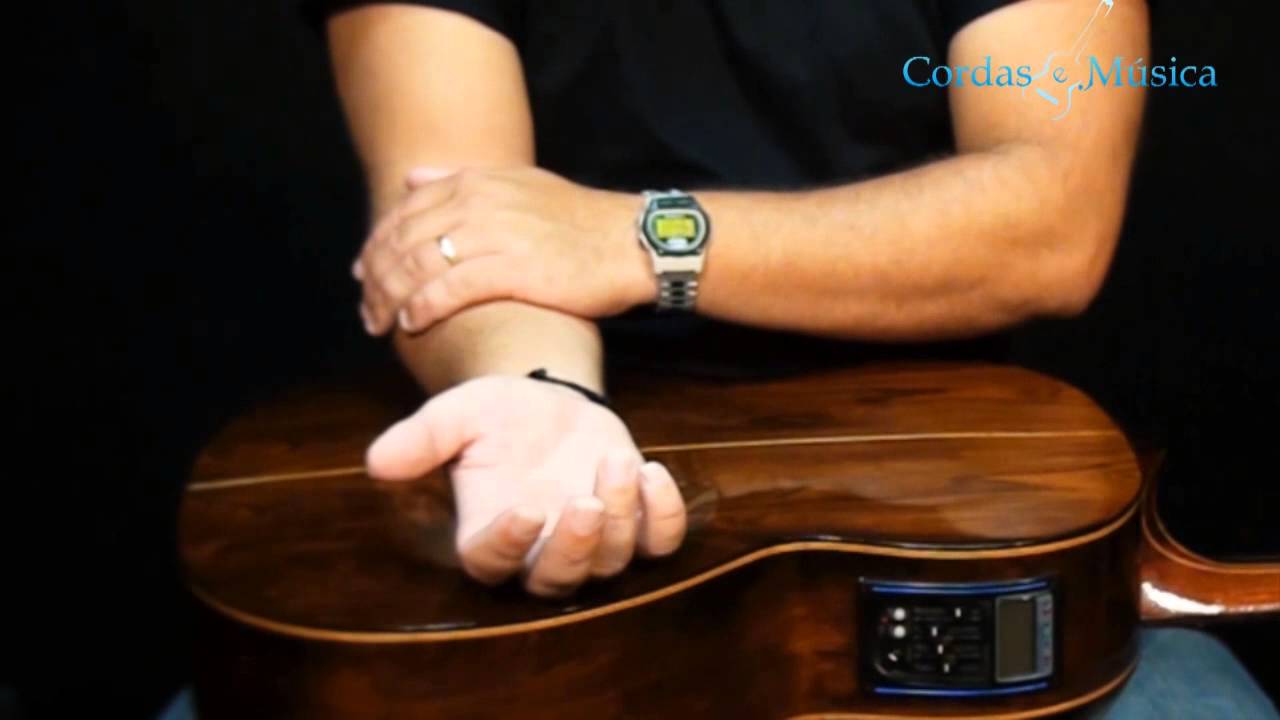 Relaxando a M&atilde;o Direita no Viol&atilde;o - M&Oacute;DULO 1