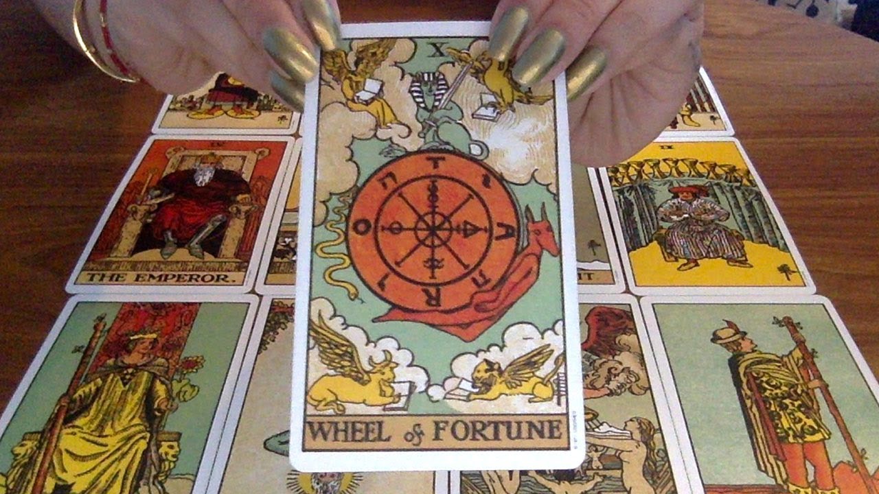 VIRGO TWIN FLAME *THEY CAN'T STOP THINKING ABOUT YOU!!* AUGUST 2019 😱🔥 Psychic Tarot Love Reading