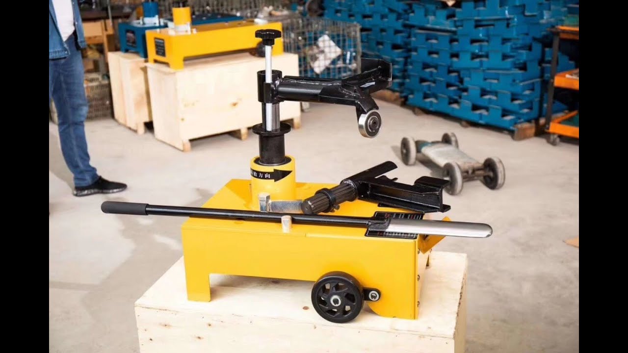 Hướng dẫn sử dụng máy ra vào lốp xe tải không ruột loại đặt nằm