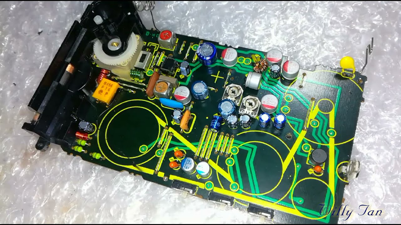 AIWA HS-J370A Cassette Player Restoration ,Repair, Capacitor Leaking 愛華隨身聽維修 電容漏液