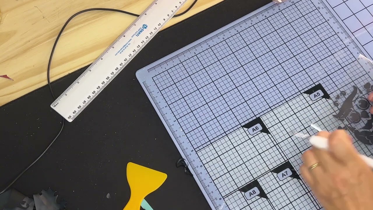 Personnalisation d'une pochette(cadeau de fin d'année pour une maîtresse) avec la Smart1 Vevor