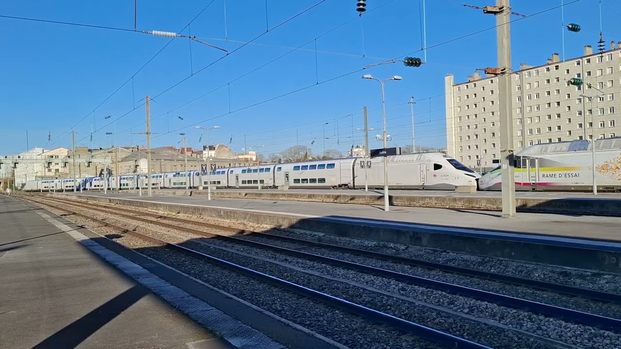 Arrivée d'une UM de TGV M rames 998+999 en gare de Reims (18/03/2025)