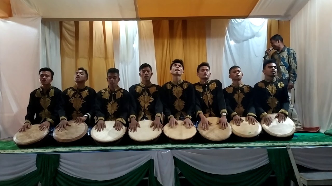 Rapai pulot geurimpheng sanggar seni lonceng Aceh