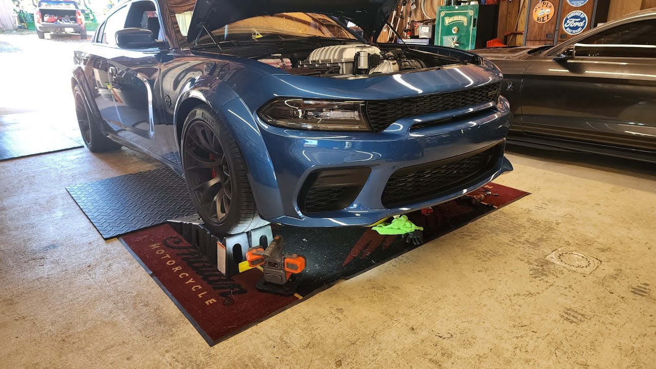 How to Change your oil Charger Hellcat and Rhino Car Ramps Review