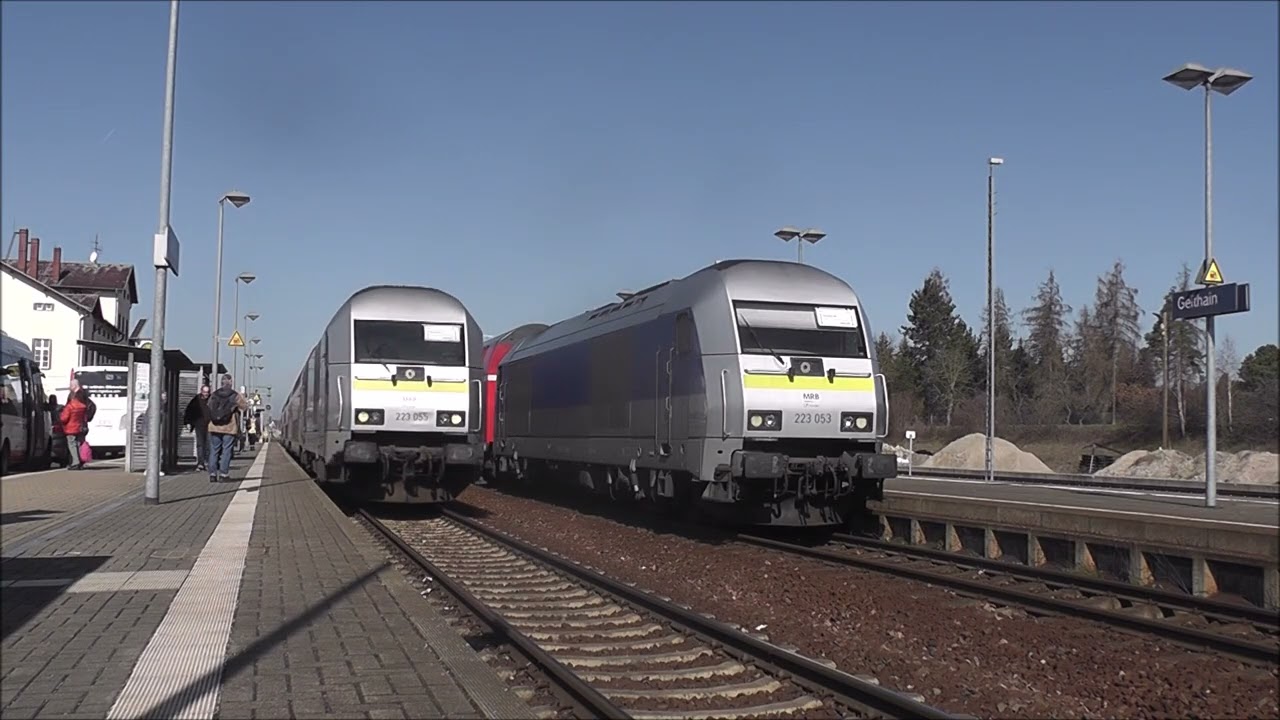 223 055 im Bahnhof Geithain