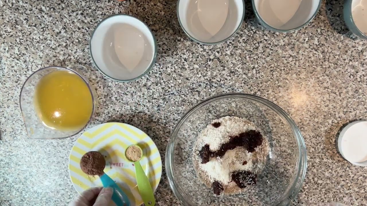 How to make: Date and Oat Energy Balls