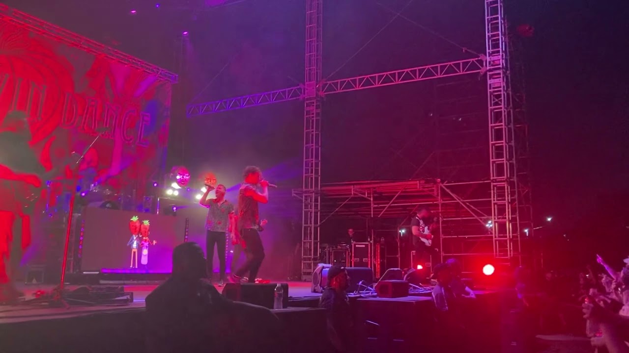 “Care” FRONT ROW: Dance Gavin Dance Live in Houston 2023