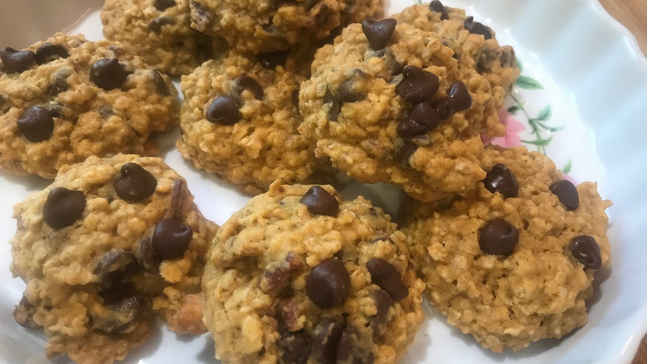 Pumpkin Oatmeal Cookies