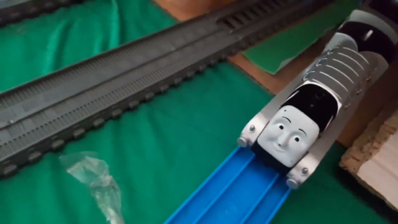 Confused Coaches - Trackmaster Thomas & Friends