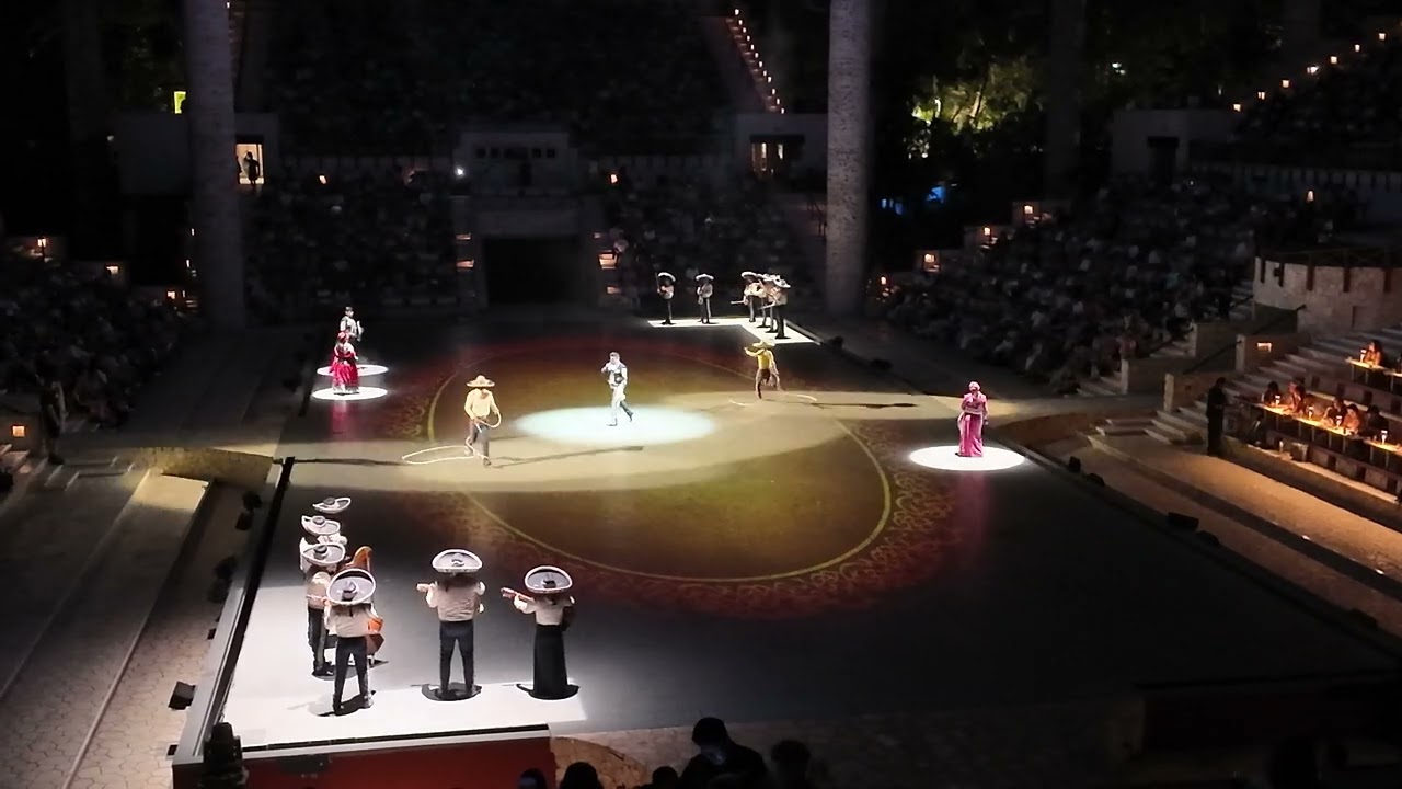 xcaret show mariachi