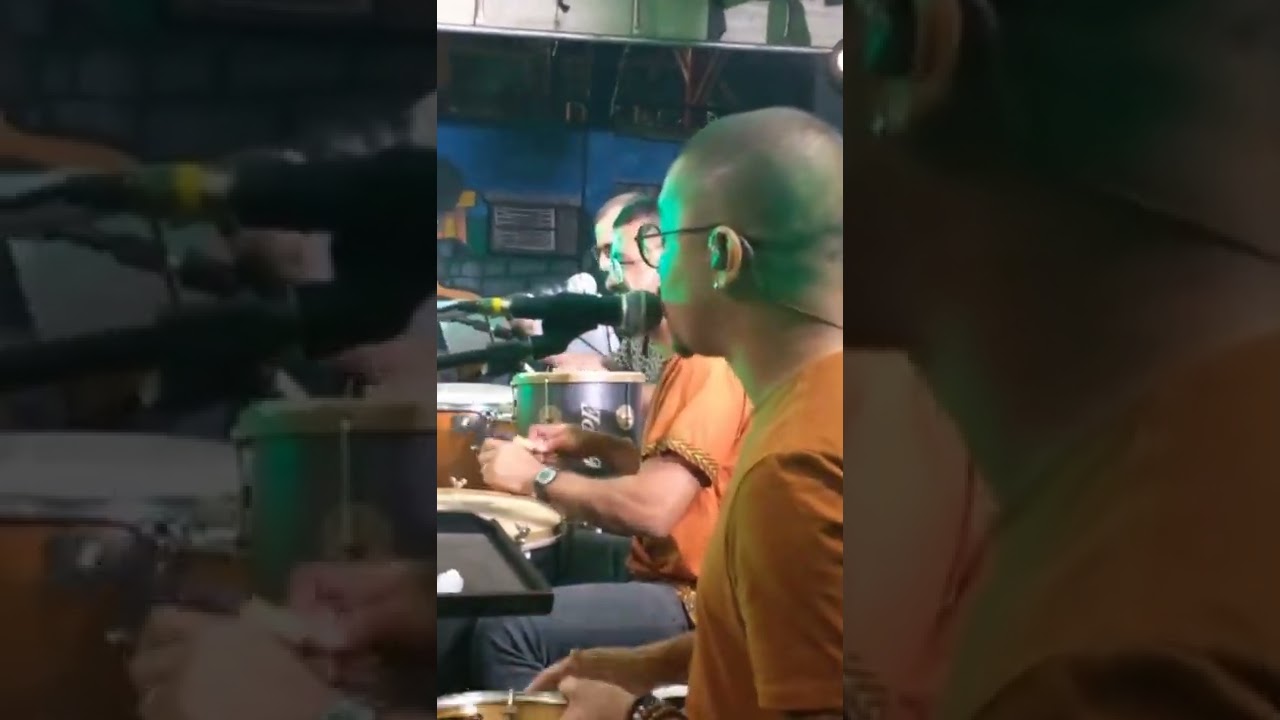 Vai na fé                    (Leandro Fregonesi) Kris Maciel e grupo 7 na Roda.