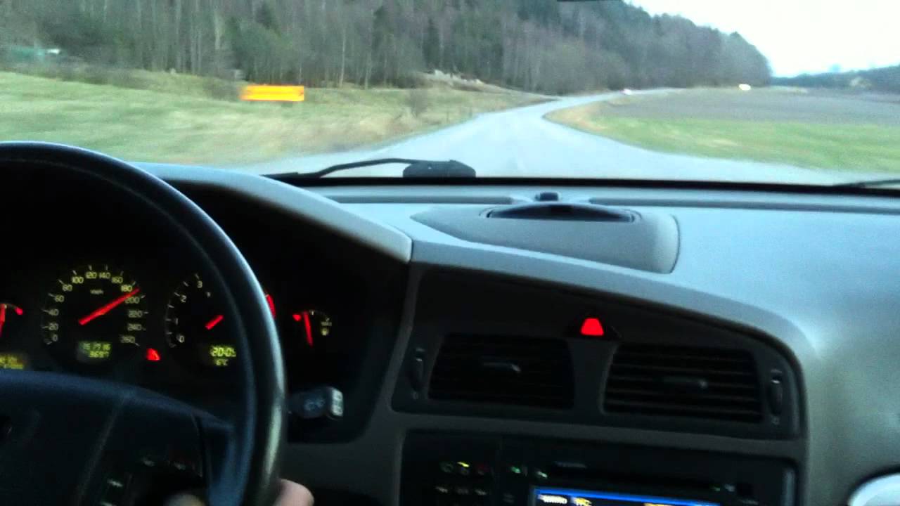 Volvo v70 t5 275 hk