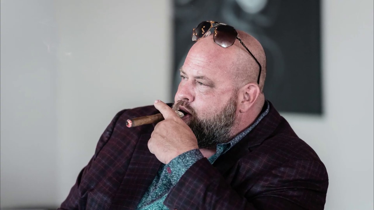 Experience Executive Cigar Sanford - Cigar Shop & Lounge