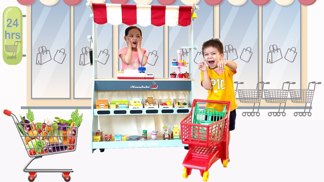 Lauren and Alexander Pretend Play Food Shopping at the Supermarket