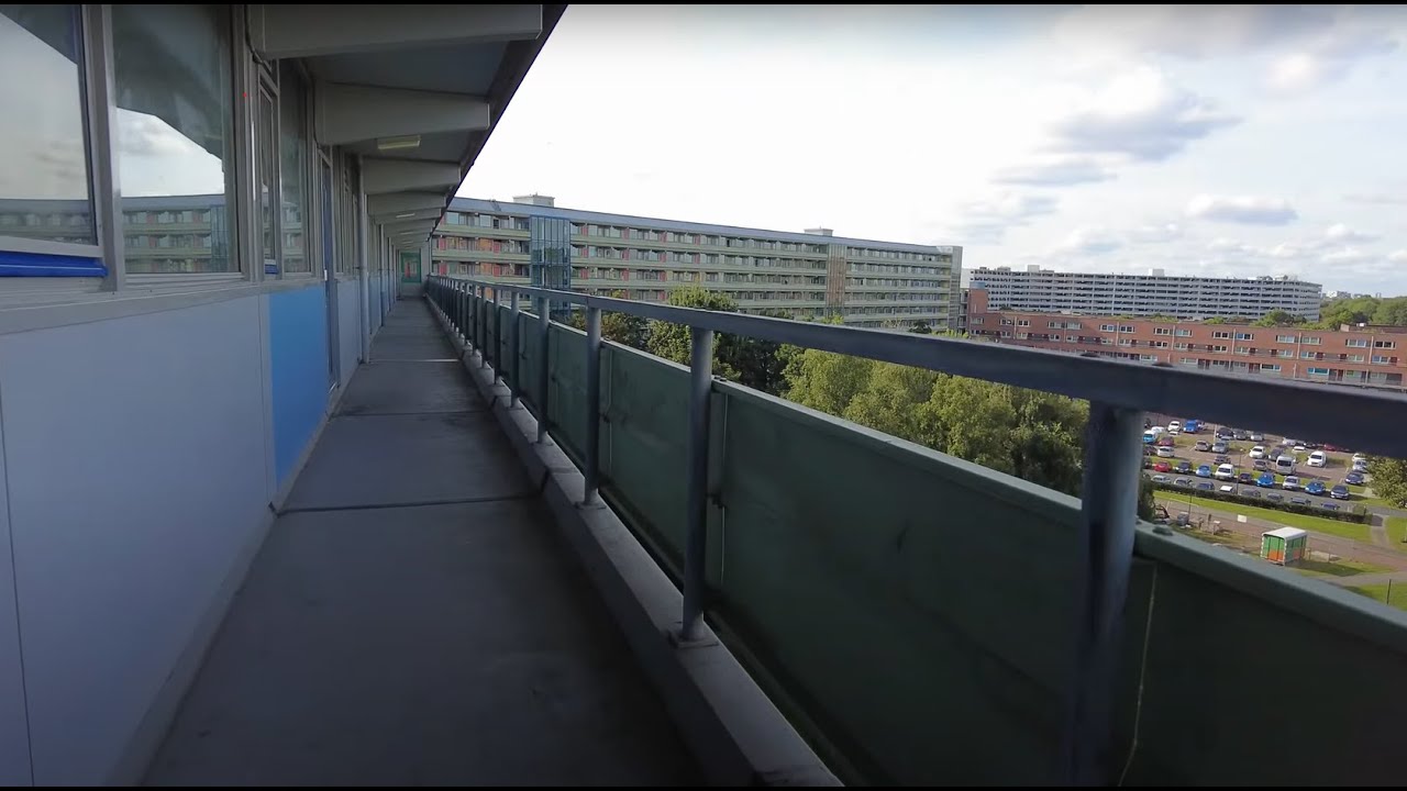 Bijlmerflat Groeneveen in Amsterdam-Zuidoost