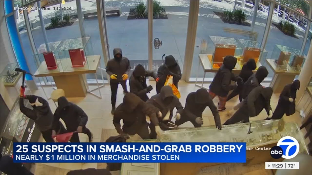 Masked mob ransacks jewelry store in $1 million heist