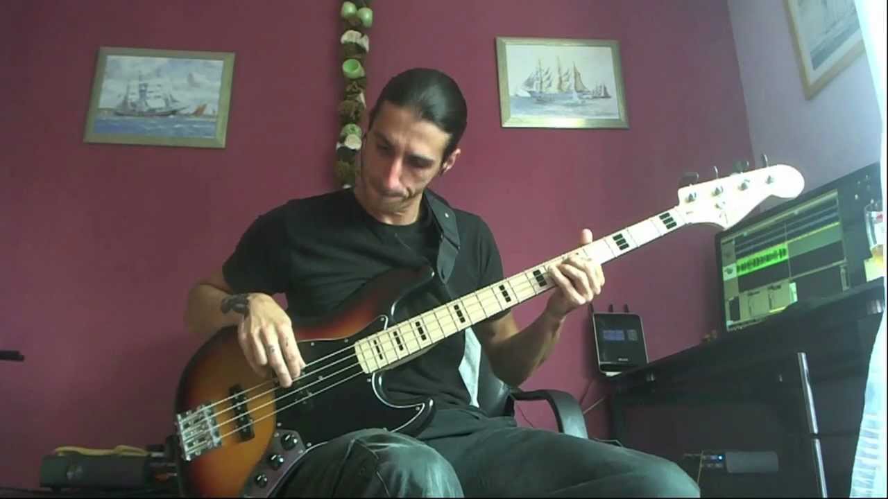 RHCP - Minor Thing Bass Cover