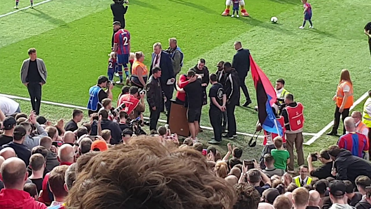 julian speroni says goodbye to the holmesdale 12/5/2019