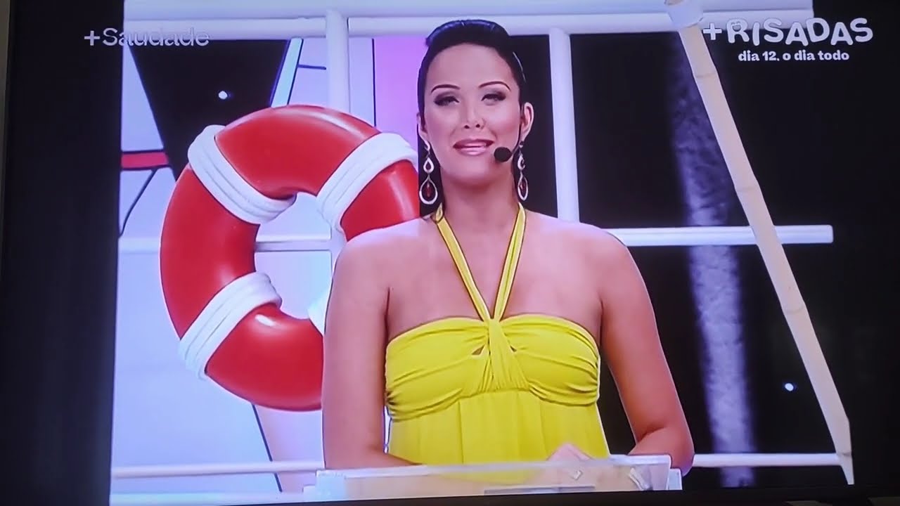Programa Fantasia - SBT - Brincadeira Para Bola com Helen Ganzarolli III