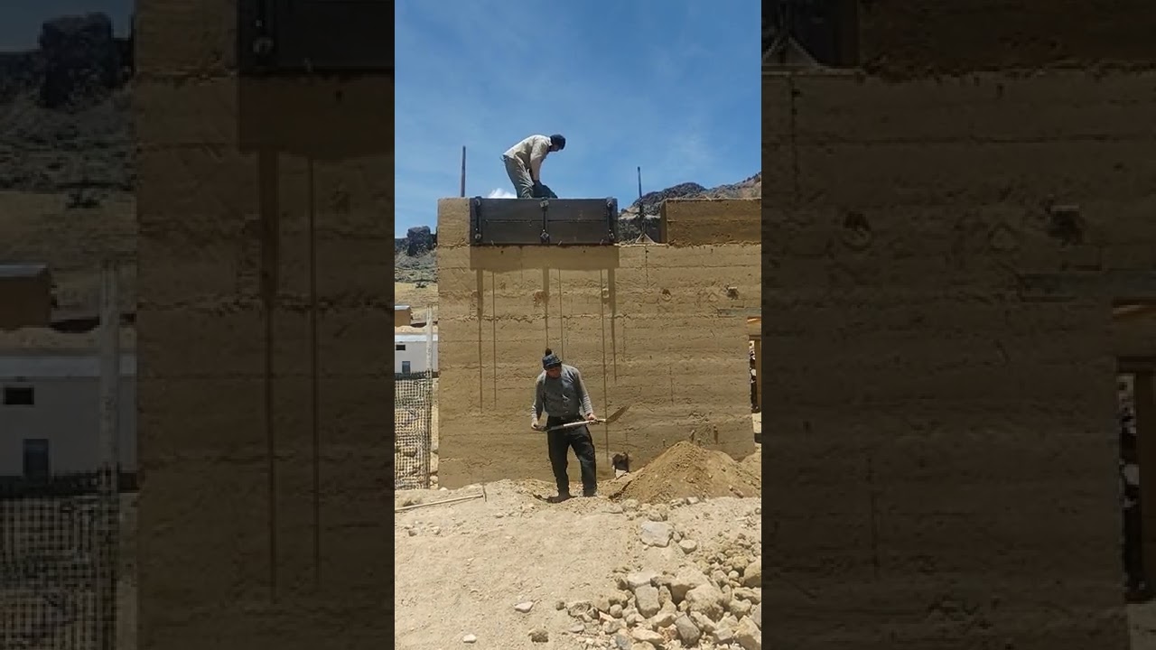 Construcción de vivienda con tapial