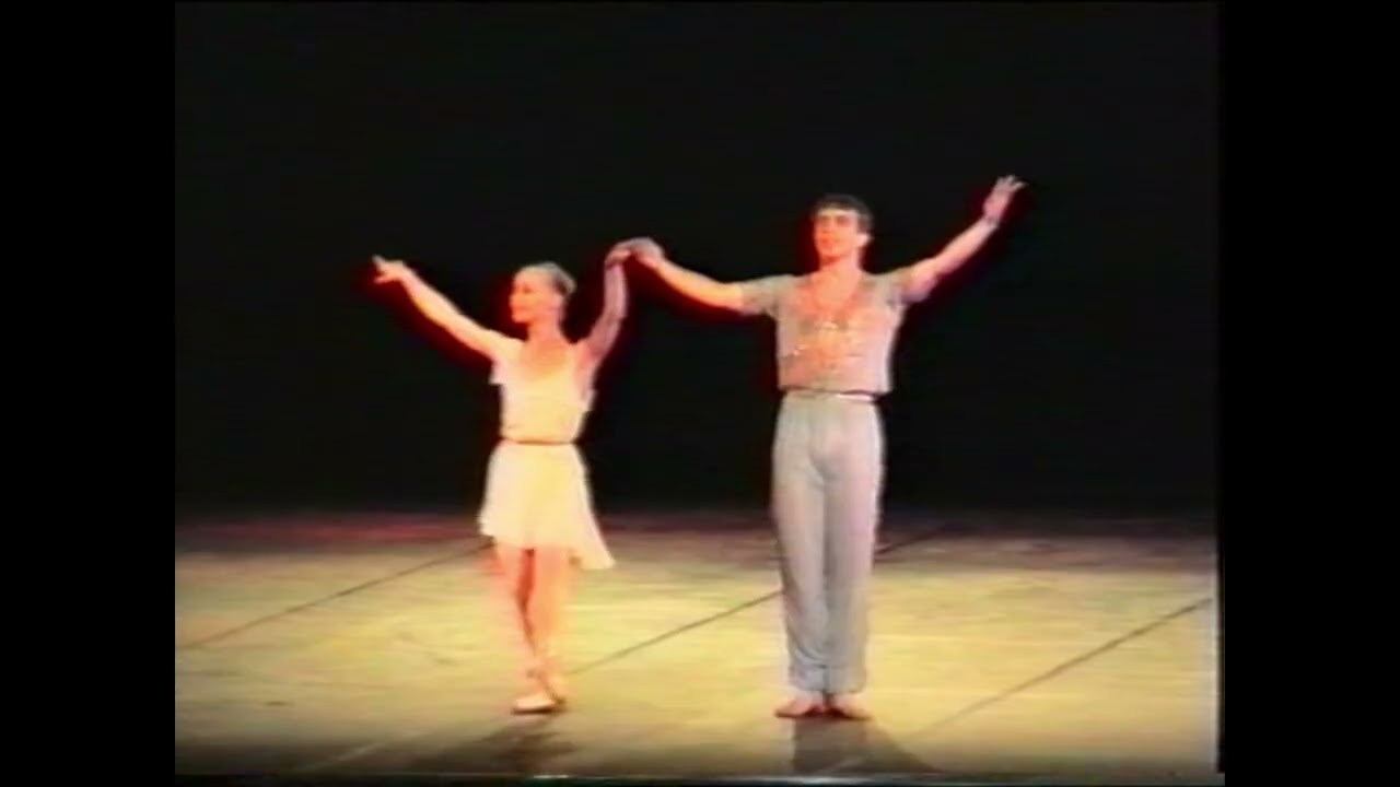 Talisman (passa de deux) musica R. Drigo, coreografia di Petipa, Gusiev, riproposta da O. M. Bordoni