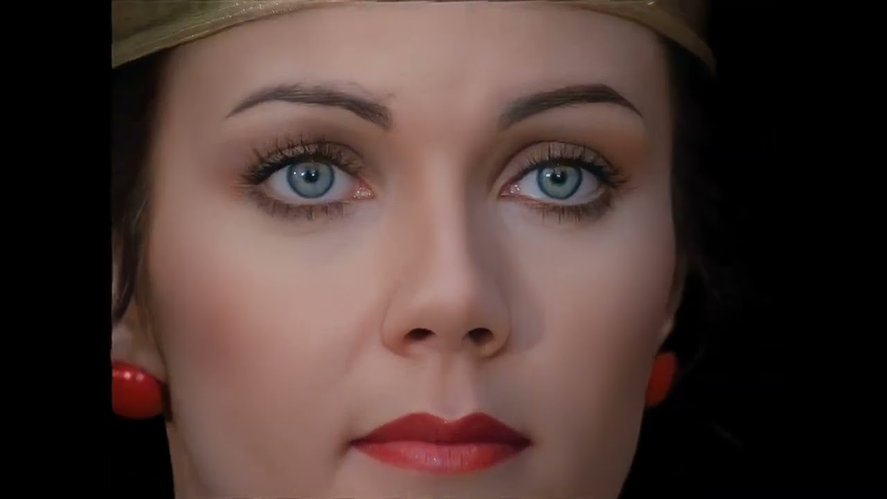 Wonder Woman handles a Gunman in the Death in Disguise in Season Two in 4K